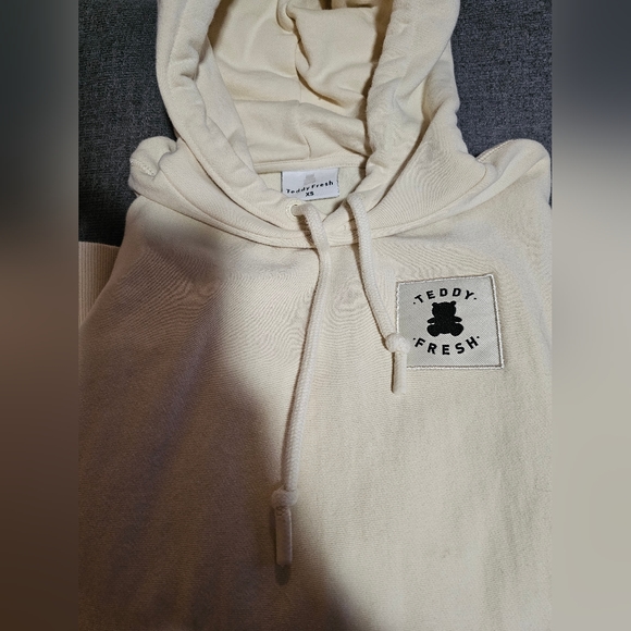 Teddy Fresh Hoodie - Picture 2 of 3